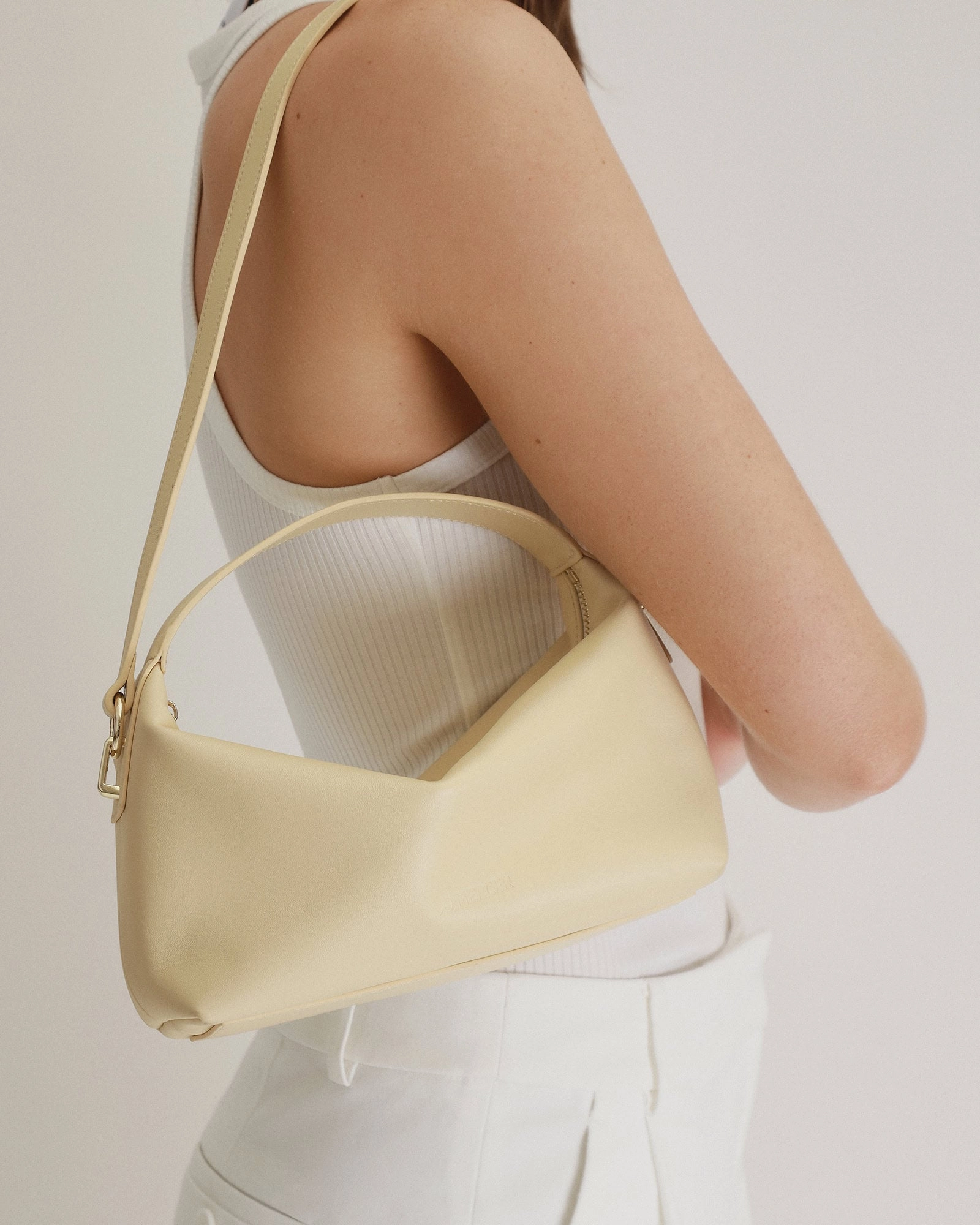 EMILIA CROSSBODY BAG BUTTER LEATHER