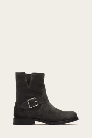 Natalie Short Engineer - Pre-Loved