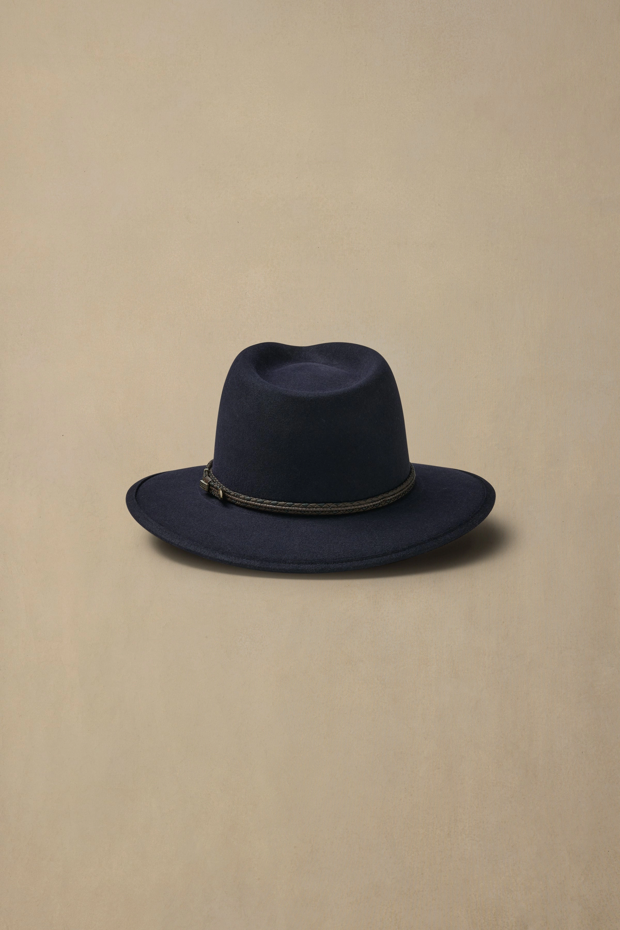 Traveller Midnight